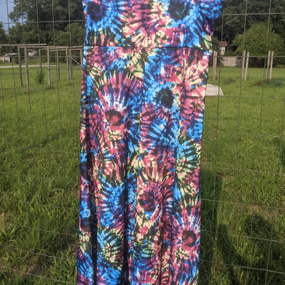 LuLaRoe Maxi M tie dye